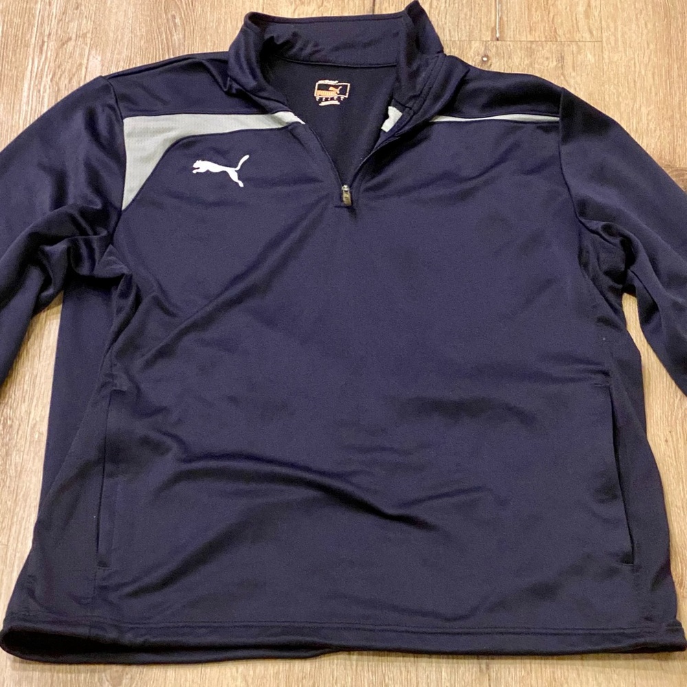 Sporty Puma Drawstring Sweatshirt Jumper, great condition.